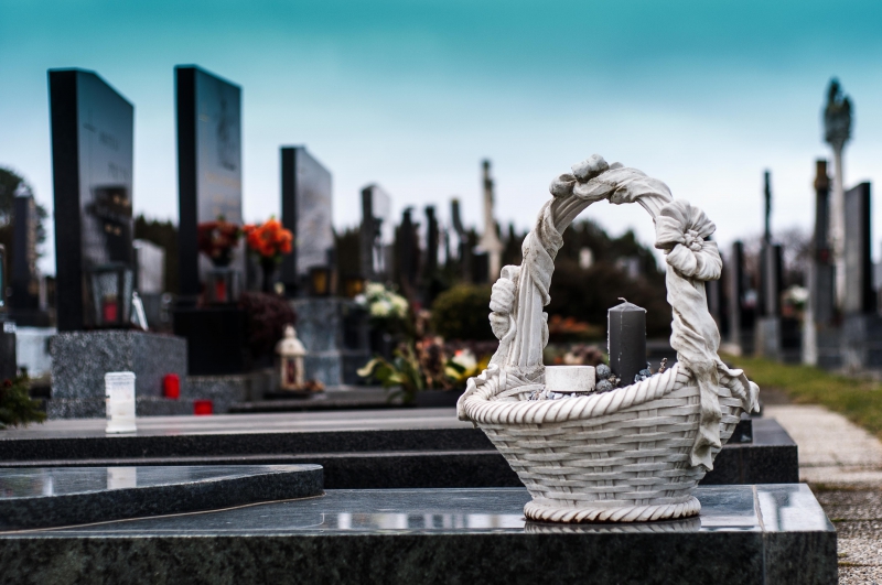 funeraire-RAMATUELLE-min_cemetery-1758349